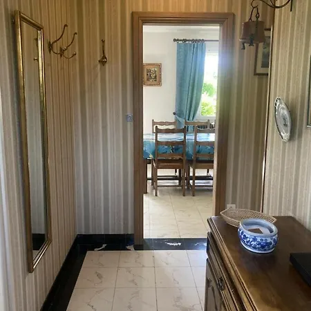 With 1 Bedroom Sainte-Marguerite (Upper Normandy)