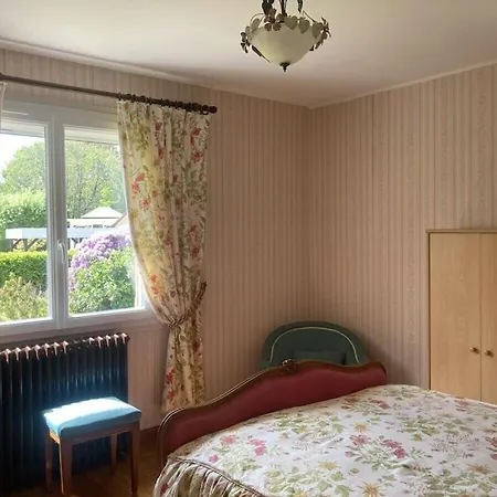 With 1 Bedroom *